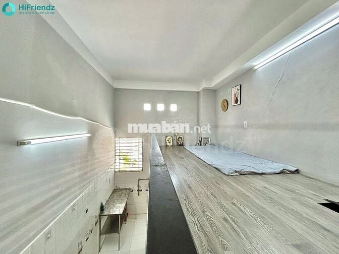 CHO THUÊ PHÒNG TRỌ GIÁ RẺ SINH VIÊN PHÚ NHUẬN THANG MÁY CỬA SỔ TRỜI