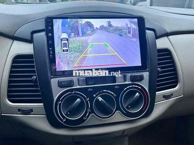 Toyota Innova G MT 2010