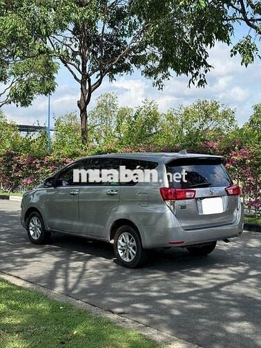 Toyota Innova 2019 Số sàn Bạc 99114 km