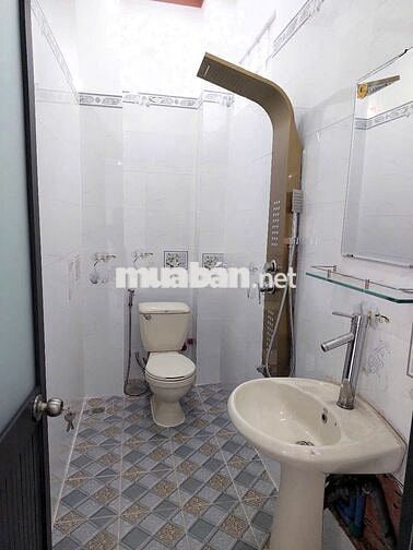 Cho thuê nhà mặt tiền vị trí vàng - tuyến đường huyết mạch THỦ ĐỨC