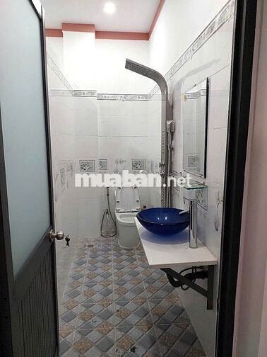 Cho thuê nhà mặt tiền vị trí vàng - tuyến đường huyết mạch THỦ ĐỨC