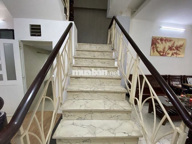 Cho thuê nhà đẹp 55m2, Trần Xuân Soạn, Quận 7, ngay ĐH Tôn Đức Thắng