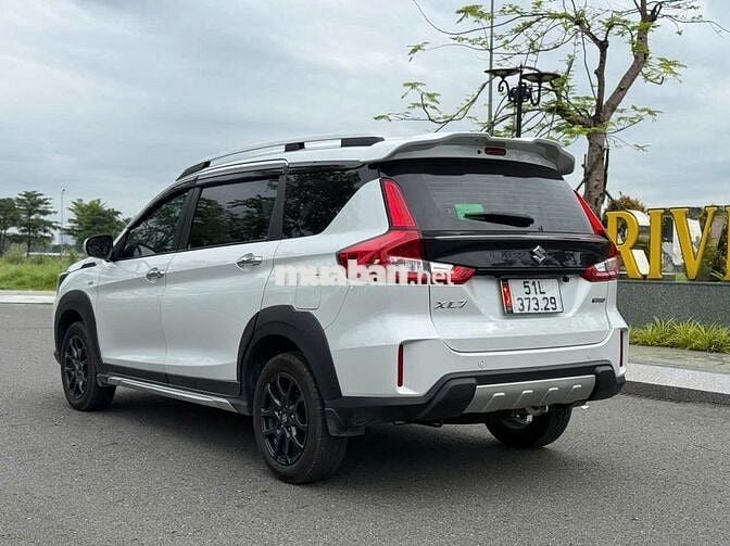 Suzuki XL 7 2024 Hybrid full hãng - 14000 km