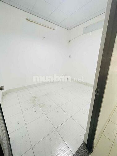 CHO THUÊ NHÀ NGUYÊN CĂN – LẠC LONG QUÂN🔥 Nhà đẹp – Hẻm xe hơi – 2 phút