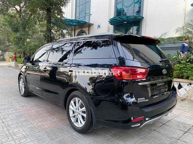 Kia Grand Sedona 2019 7 chỗ Đen