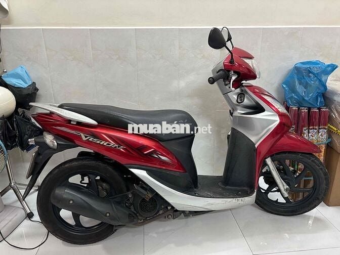 Honda Vision màu Đỏ 2012 máy móc nguyên rin