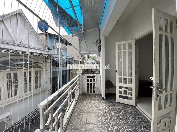 Cho thuê nhà đẹp 55m2, Trần Xuân Soạn, Quận 7, ngay ĐH Tôn Đức Thắng