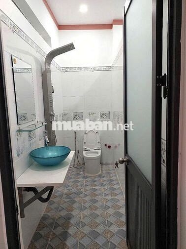 Cho thuê nhà mặt tiền vị trí vàng - tuyến đường huyết mạch THỦ ĐỨC