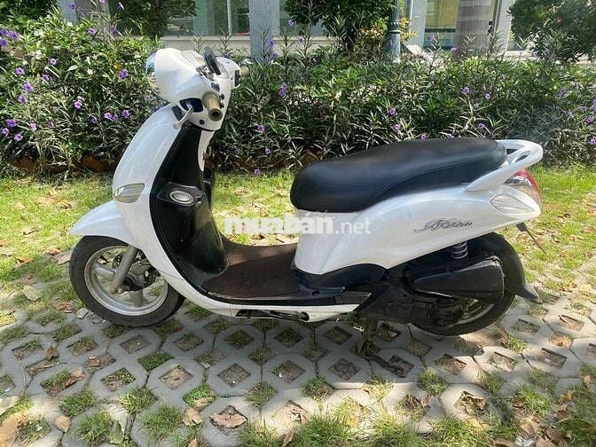 Yamaha Nozza màu Trắng