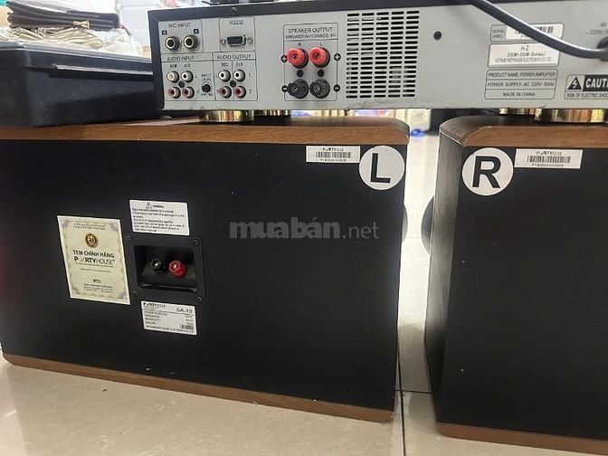 COMBO trọn bộ karaoke PartyHouse (loa + amply liền vang + mic ko dây)