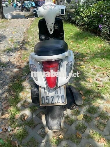 Yamaha Nozza màu Trắng