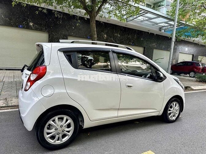 Chevrolet Spark 2014 LTZ 1.0 AT Zest - 90000 km