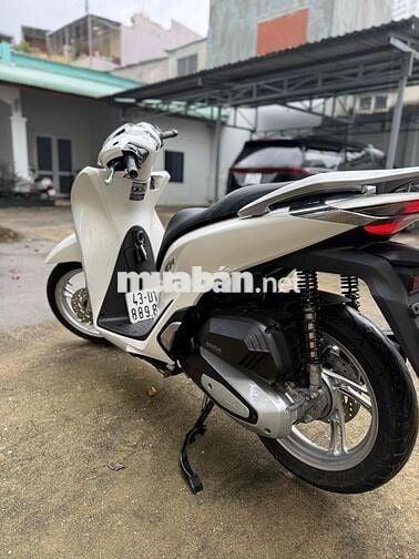 Honda SH 125 Trắng Tự động