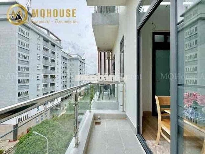 CHUNG CƯ MINI BAN CÔNG FULL NỘI THẤT NGAY VÒNG XOAY DÂN CHỦ