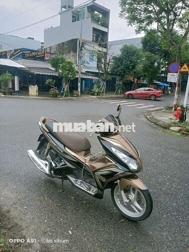 ⛔ Honda Air Blade màu Vàng đồng bs 76 máy Rin