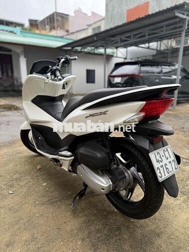 Honda PCX màu Trắng