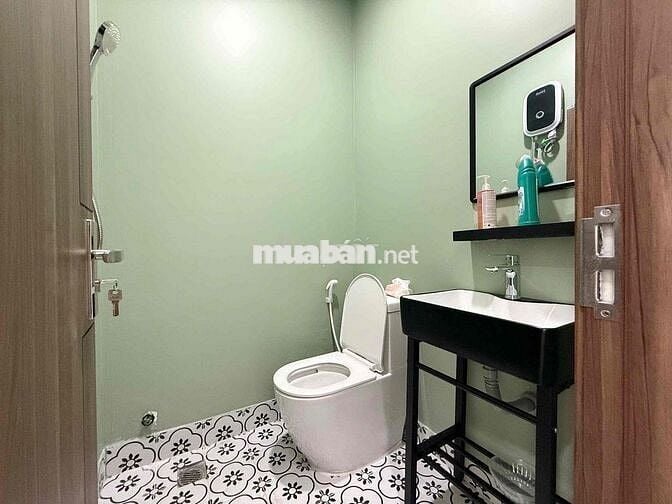 CHO THUÊ NHÀ NGUYÊN CĂN 2PN - 3WC NGAY CHỢ HOÀ HƯNG - CMT8