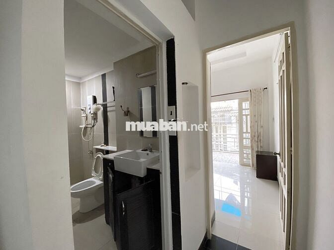 Cho thuê nhà đẹp 55m2, Trần Xuân Soạn, Quận 7, ngay ĐH Tôn Đức Thắng