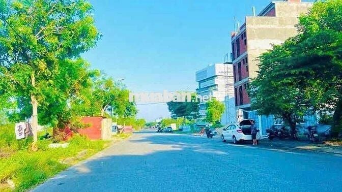 Cần bán lô đất KđT 1B sát FPT 500m Vị trí Đẹp tiềm năng, Xây căn hộ