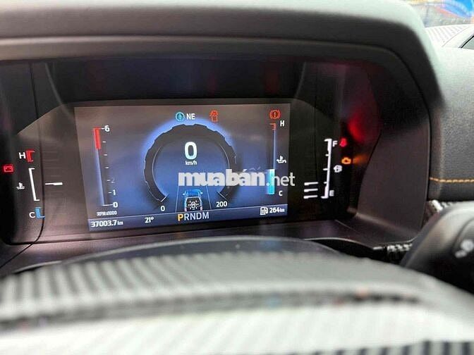 Ford Ranger Wildtrak 2024 1 Chủ 100 triệu đồ chơi