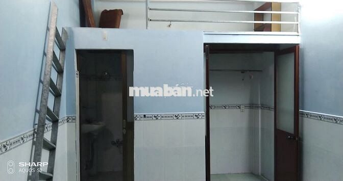 Phòng trọ khu vực gần sân bay Tân Bình.