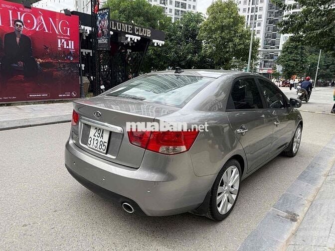 Kia cerato 2011 std cuc dep