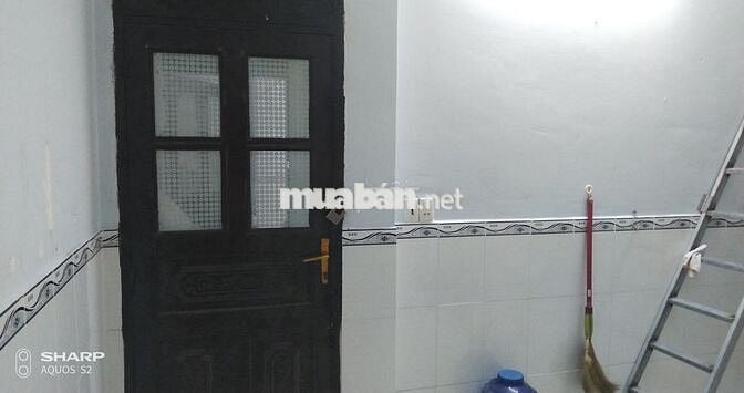 Phòng trọ khu vực gần sân bay Tân Bình.