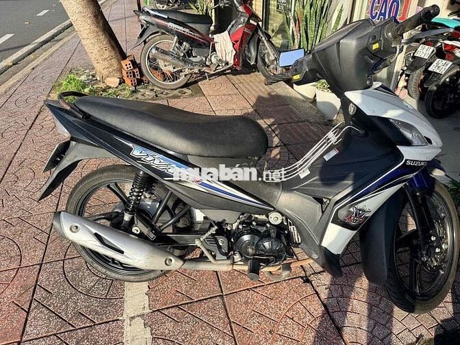 Suzuki Viva 2015 Trắng Đen Xanh