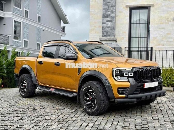 Ford Ranger Wildtrak 2024 1 Chủ 100 triệu đồ chơi