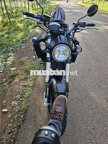 Gentleman 200CC màu Đen