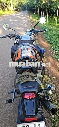 Gentleman 200CC màu Đen