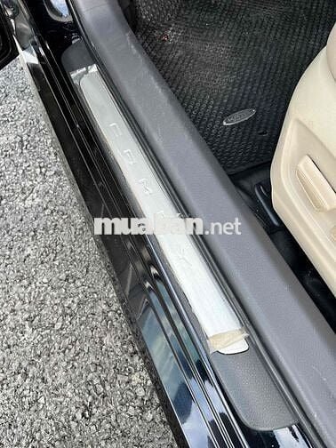 Toyota Camry 2021 2.5Q đen VIP 1 chủ tuyệt đẹp