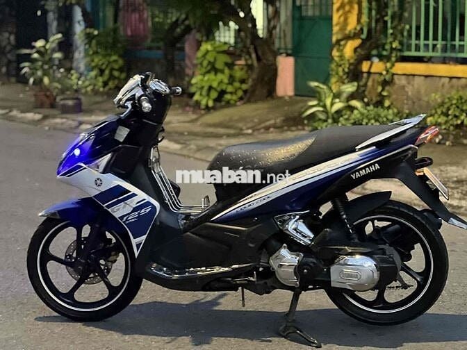 Xe yamaha novo5 2014 màu  xanh trắng RB mới 95 %
