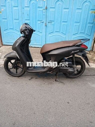 Can ban xe janut nhu hinh hoac giao luu xe khac