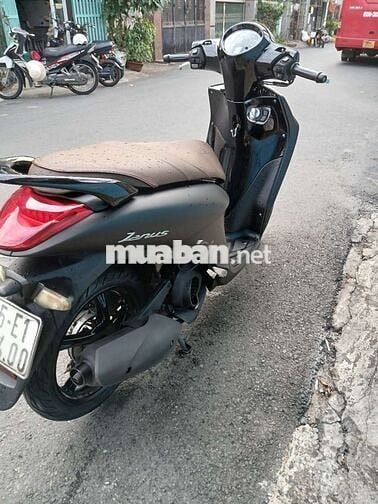 Can ban xe janut nhu hinh hoac giao luu xe khac