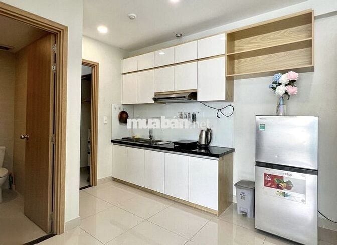 Bán gấp căn hộ Âu Cơ Tower - 2PN2WC 68m2 - Sổ hồng - Giá 3,5 tỷ