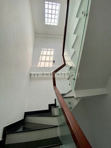 Chính chủ bán nhà Hẻm xe hơi, ngay bệnh viện quận Bình Tân