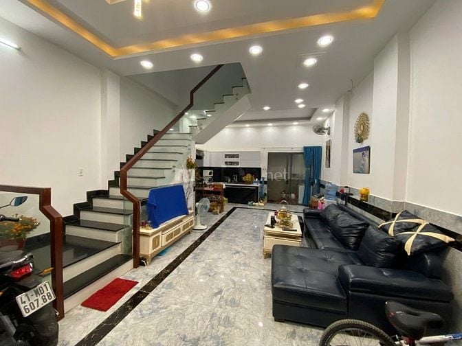 Chính chủ bán nhà Hẻm xe hơi, ngay bệnh viện quận Bình Tân