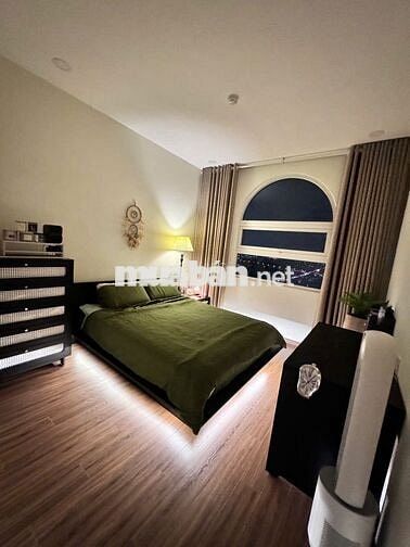 Bán căn Duplex gồm 4pn 4wc full nội thất chung cư Dreamhome Palace Q8