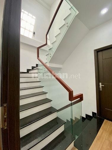 Chính chủ bán nhà Hẻm xe hơi, ngay bệnh viện quận Bình Tân