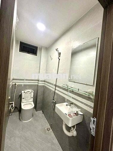 NHÀ ĐẸP 3 TẦNG 2PN3WC GIÁ RẺ TT PHÚ NHUẬN • PHÙ HỢP Ở GĐ