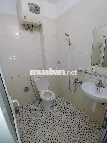 Chính chủ Cho thuê phòng trọ Bát Khối đủ nội thất gần cầu Vĩnh Tuy