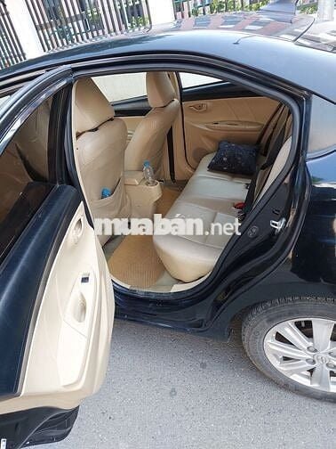 Toyota Vios E 2014 Số sàn Đen