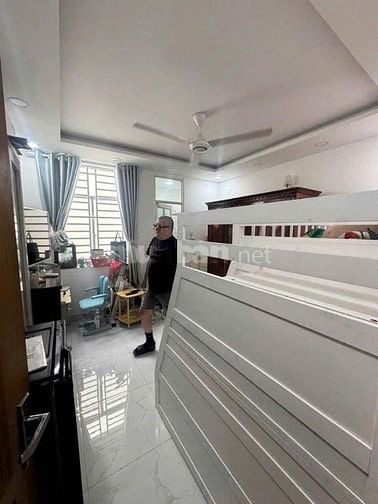 Nhà hẻm 40, Linh Xuân,Thủ Đức,(56,4m2) giá chỉ 2tỷ980, tiện kinh doanh