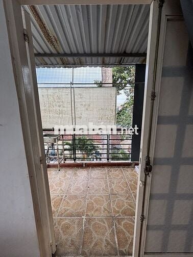 Nhà Phố Có 4 Phòng Đẹp Có Sẵn Máy Lạnh