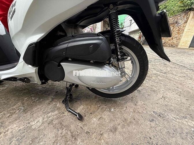 Sh300i ĐkLĐ 2023 Xe Nhà Dùng zin 100%