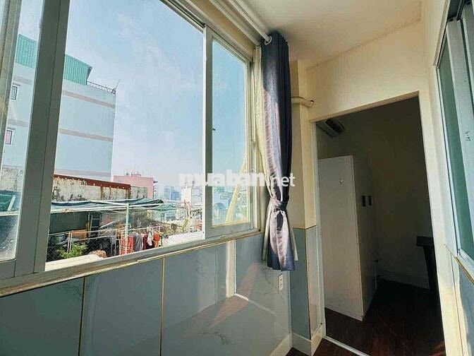 3 phòng ngủ--thang máy-211 quốc lộ 13-sát ung Văn Khiêm