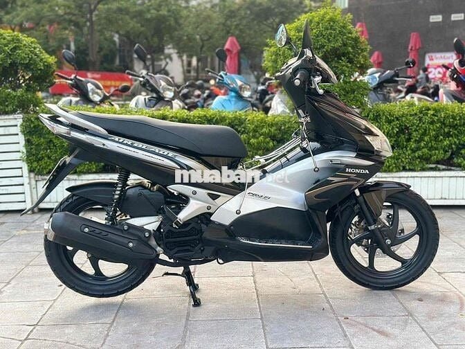 Airblade 125fi nẹp mạ crom 6 lan sơn máy zin100%