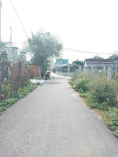 Cần bán miếng đất 148m2 ở Thới Tam Thôn - Hóc Môn giá 720 triệu.