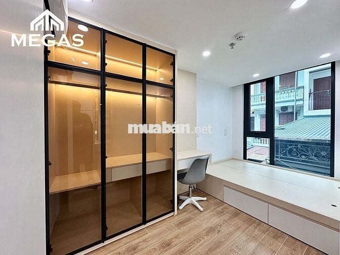 CĂN HỘ CAO CẤP 50m2 TẠI ĐƯỜNG BƯỞI FULL NỘI THẤT- SÁT CÔNG VIÊN THỦ LỆ